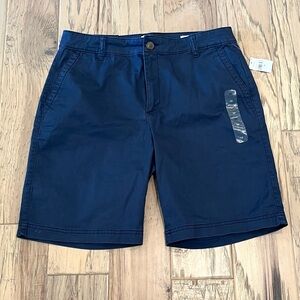 NWT Gap Bermuda 9” Dark Blue Shorts, size 10